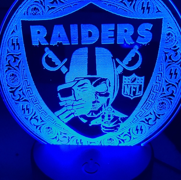 Raiders led desk lamp - Picture 4 of 9